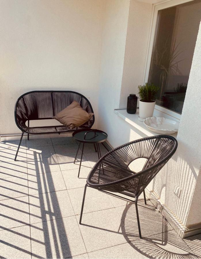 Feelslikehome - Traumhafte Zentrumsnahe Wohnung Mit Balkon&Parkplatz Bochum Bagian luar foto
